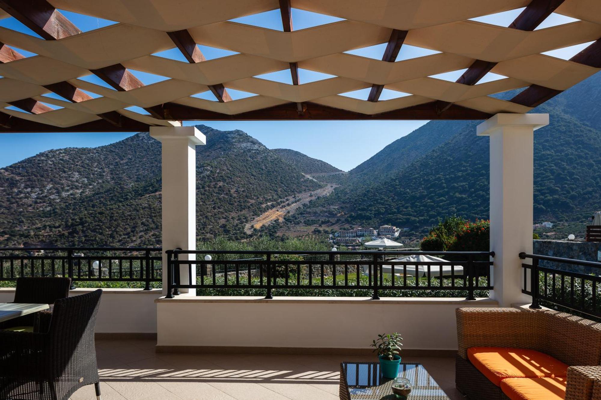Real Dream Villas, Cretan Gems With Seaviews, By Thinkvilla Bali  Exterior photo